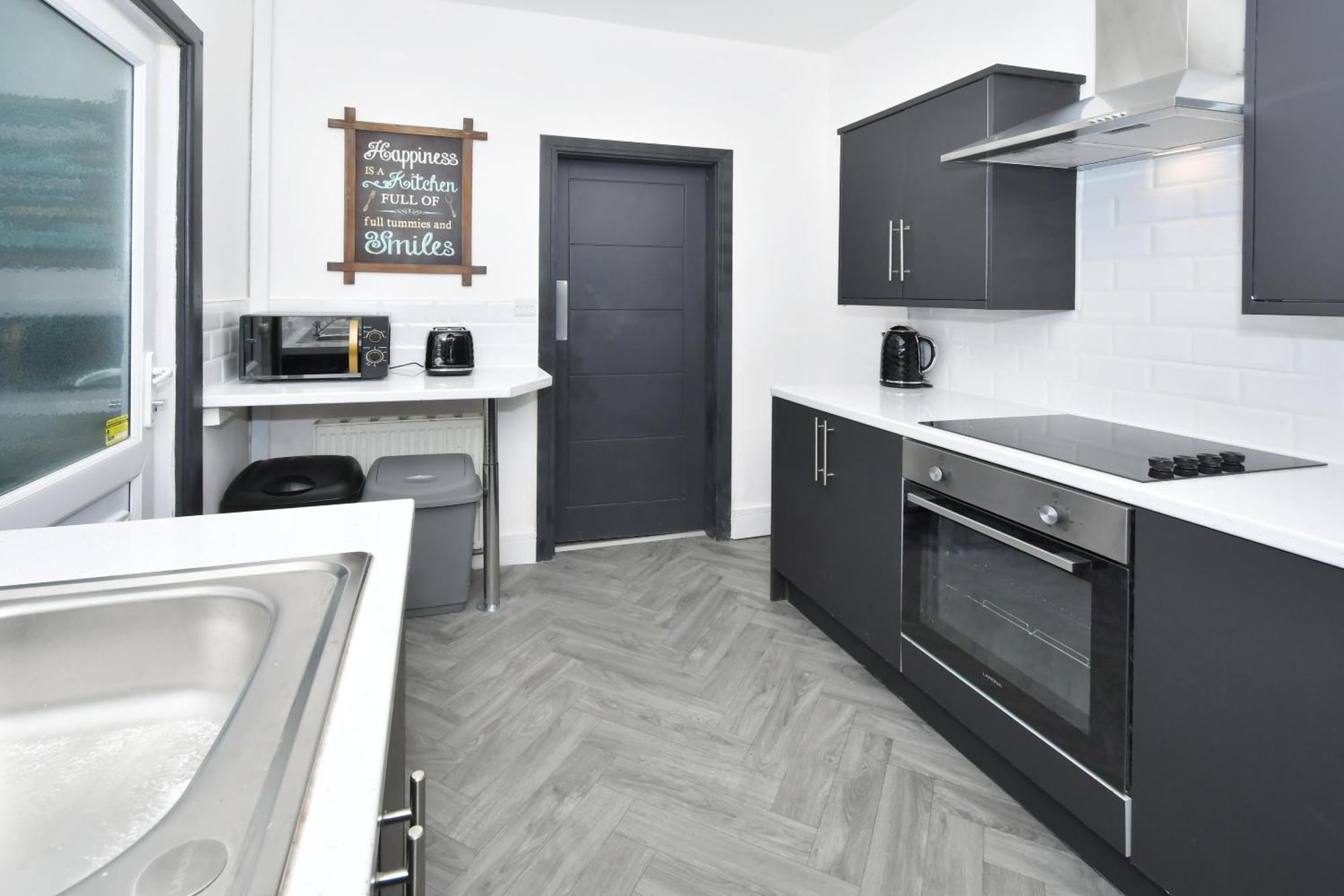 Townhouse @ 202 Walthall Street Crewe Εξωτερικό φωτογραφία